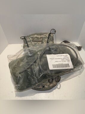 Camelbak Maximum Gear M.U.L.E Military Tactical Hiking Backpack “New Bladder “